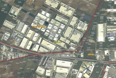 Teren de 14096 mp, în Militari