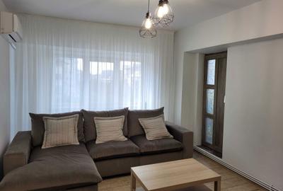 Apartament cu 2 camere decomandat în Nicolina - 2