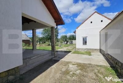 Casă cu 5 camere cu Teren 1000 Mp în Vetiș - 8