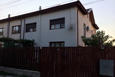 Duplex cu 4 camere cu Teren 300 Mp în Gulia - 1