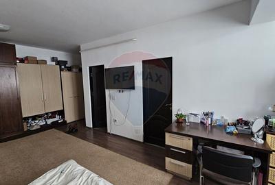 Garsonieră decomandată, mobilată în George Enescu - 8