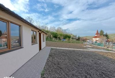 Casă cu 2 camere decomandat în Ruși - 6