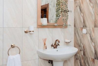 Casă cu 3 camere în Pietriceaua - 4