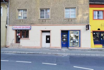 Spațiu comercial, de 31 mp, în Central - 1