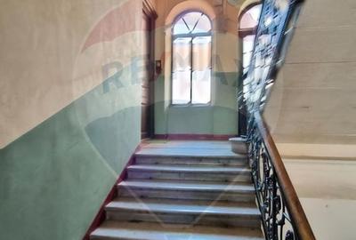 Apartament de vanzare in Palatul Berde, strada Horea - 5