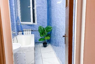 Garsonieră decomandată în Titan - 5