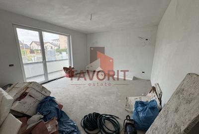 Gradina proprie de 62 mp. Decomandat. 40 mp utili - 1