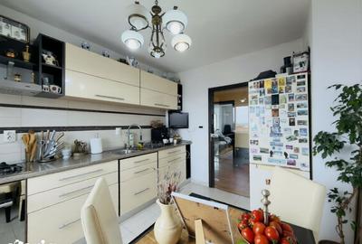 Apartament cu 3 camere decomandat, mobilat în Dorobanților - 1