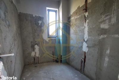 Casă cu 4 camere cu Canalizare în Central - 10