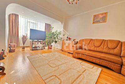 Apartament cu 3 camere decomandat, mobilat în Central - 2