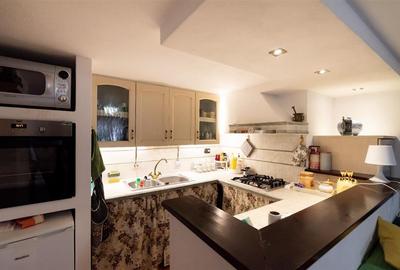 Vila formata din 4 apartamente in Cordau, zona President. - 31