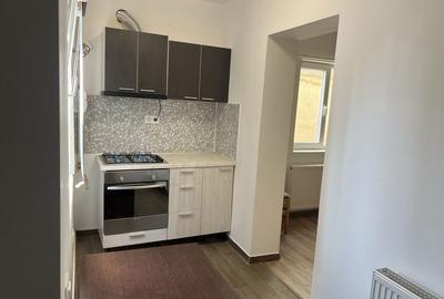 Garsonieră decomandată în Central - 5