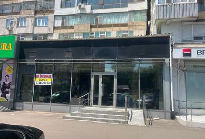 Spațiu comercial, de 200 mp, în Micro 17 - 1
