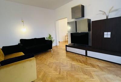 Apartament cu 4 camere decomandat, mobilat în P-ța Rosetti - 2