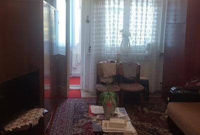 Apartament cu 2 camere circular în City Park Mall - 1