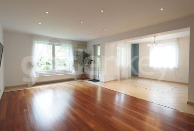 Duplex cu 5 camere cu Piscina în Iancu Nicolae - 2