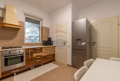 Apartament 3 camere de inchiriat Andrei Muresanu Str.Predeal, Parcare - 6