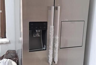 Vila foarte frumoasa langa  PALATUL si LACUL MOGOSOAIA - 40