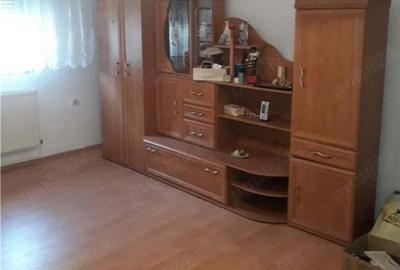 Casă cu 4 camere în Central - 1