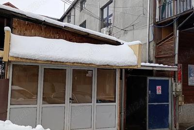 Spațiu comercial, de 40 mp, în Central - 1