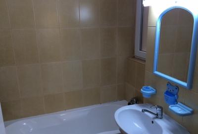 Apartament cu 2 camere decomandat în Eroii Revoluției - 2