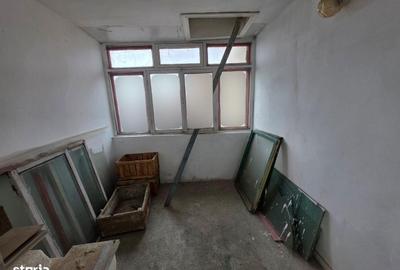 Apartament cu 3 camere decomandat în Central - 7