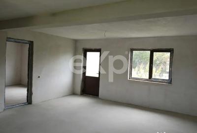 Casă cu 3 camere cu Teren 667 Mp în Pădureți - 2