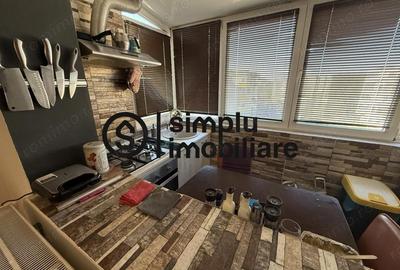 Apartament cu 3 camere semidecomandat în Central - 7