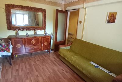 Apartament cu 3 camere decomandat în Tomis Nord - 2