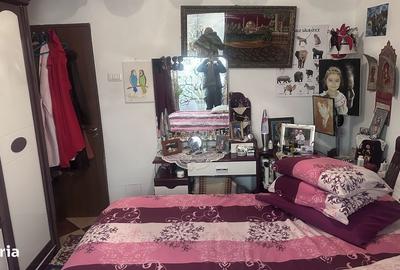 Apartament cu 4 camere decomandat în Poarta 6 - 11