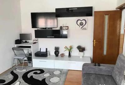 Apartament cu 2 camere decomandat în Obcini