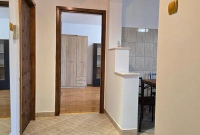 Apartament cu 2 camere decomandat în Decebal - 12
