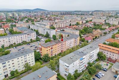 Structura Generoasa | Doua Locuri De Parcare Structura Generoasa | Doua Locuri De Parcare - 1