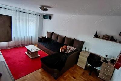 Apartament cu 3 camere decomandat în Vest - 1