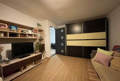 Garsonieră decomandată, mobilată în Nerva Traian