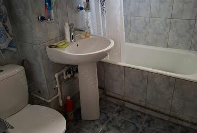 Apartament cu 2 camere decomandat în Trivale - 3