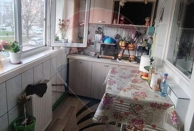 Apartament cu 2 camere decomandat, mobilat în Central - 3