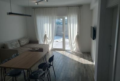 Casă cu 3 camere în Berceni