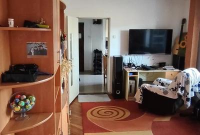 Apartament cu 3 camere semidecomandat în Cetății - 9