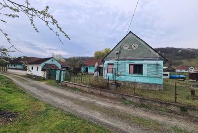 Casă cu 4 camere în Central - 6