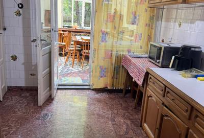 Casă individuală cu 5 camere cu Canalizare în Ultracentral - 7