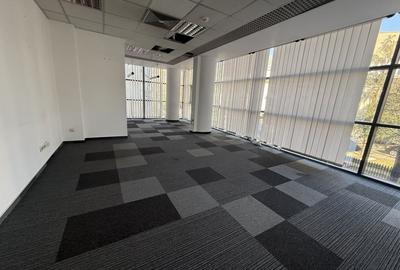 Birou, de 85 mp, în Universitate - 16