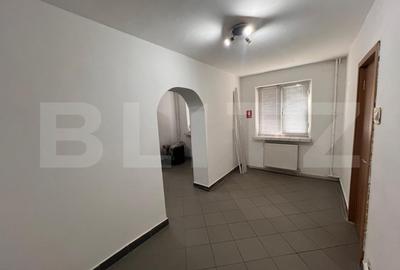 Spațiu comercial, de 80 mp, în George Enescu - 3