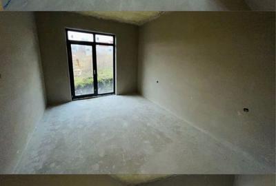 Casă cu 4 camere în Moriști - 3