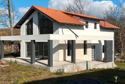 Casa moderna Salicea, 144 mp 0% COMISION - 2