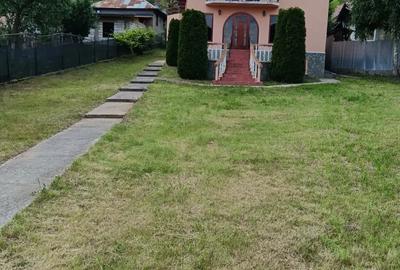 Casă cu 3 camere cu Teren 900 Mp în Teișani - 5