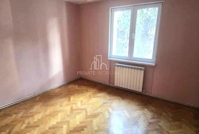 Apartament 3 Camere Et.2/4 de Vanzare, Str Ion Buteanu,  Zona Dambu - 3