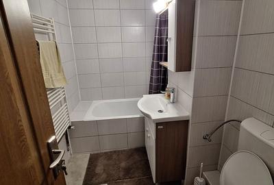 Apartament cu 2 camere decomandat, mobilat în Dorobanților