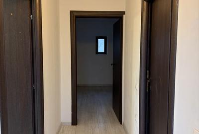 Casă cu 4 camere cu Teren 169 Mp în Central - 4