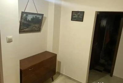 Apartament cu 2 camere decomandat în - 1